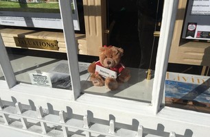 Whites Estate Agents supporting Save the Children's 'Salisbury Teddy Bear Hunt'